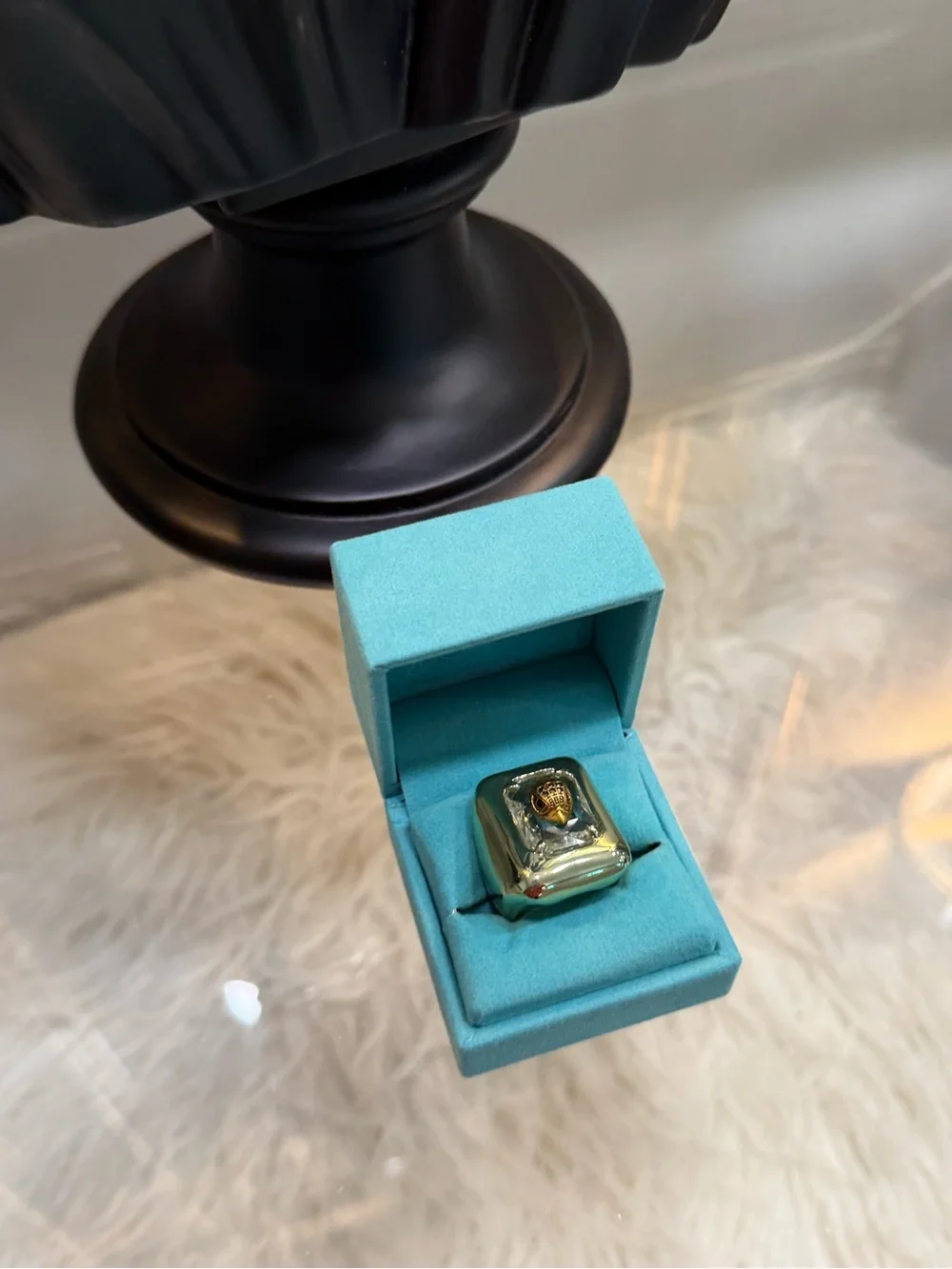 Kurt Geiger Gold-tone Dome Ring with Heart Accent 6.5-7